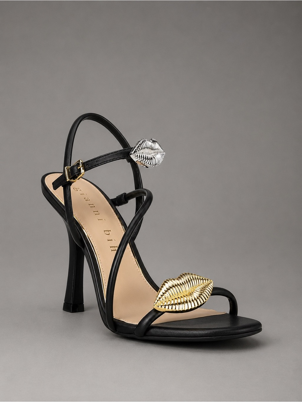Gianni Bini Carletta Leather Lip Ornamented Dress Sandals 9.5 NWOB